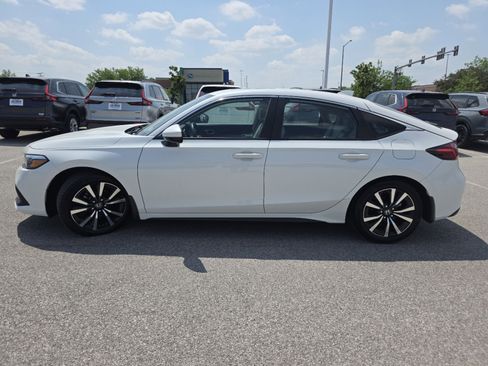 Used 2023 Honda Civic EX-L image 13