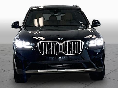 Used 2024 BMW X3 sDrive30i w/ Convenience Package RWD image 3
