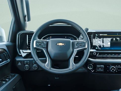 New 2026 Chevrolet Silverado 1500 LT AWD/4WD image 9