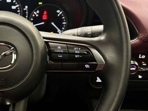 Used 2025 MAZDA MAZDA3 2.5 S Hatchback w/ Premium Pkg FWD image 23