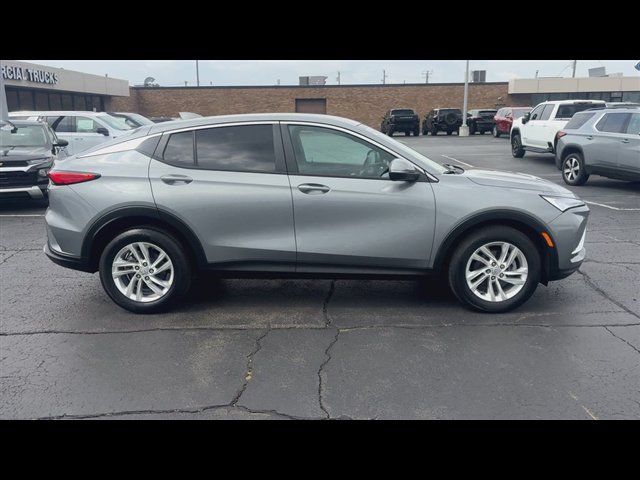 Used 2025 Buick Envista Sport Touring w/ Convenience I Package FWD image 9