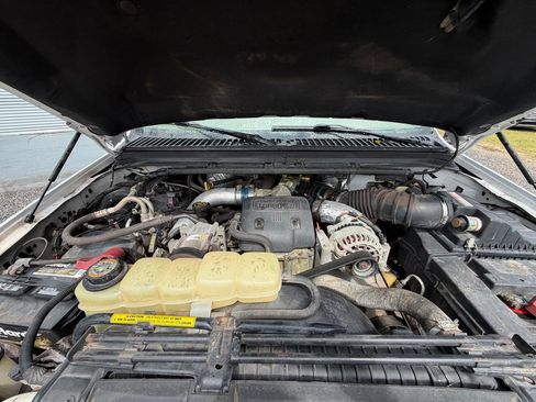 Used 1999 Ford F250 XLT RWD image 8
