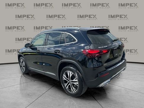Used 2025 Mercedes-Benz GLA 250 image 3