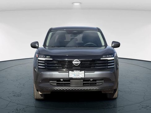 Used 2025 Nissan Kicks SV image 10