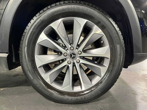 Used 2023 Mercedes-Benz GLE 350 4MATIC image 9