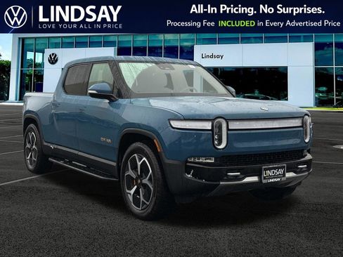 Used 2023 Rivian R1T Adventure image 1