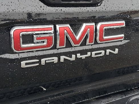 New 2026 GMC Canyon Elevation w/ Convenience Package image 11