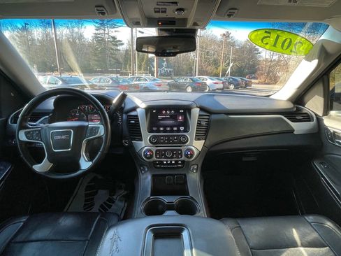 Used 2015 GMC Yukon SLT w/ HD Trailering Package image 17