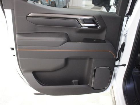 New 2026 GMC Sierra 1500 AT4 w/ Technology Package AWD/4WD image 22