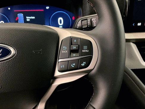 New 2026 Ford Explorer Active image 18