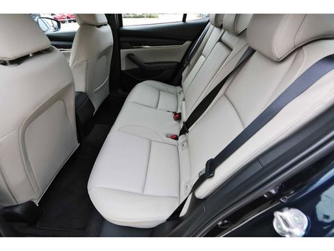 Certified 2025 MAZDA MAZDA3 s image 12