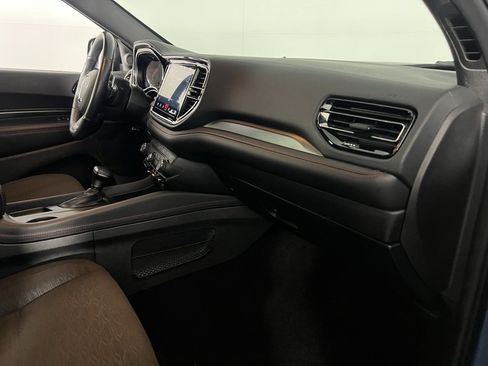 Certified 2025 Dodge Durango GT image 34