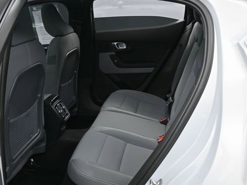 Used 2021 Polestar Polestar 2 image 28