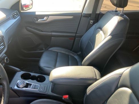 Used 2022 Ford Escape SEL image 14