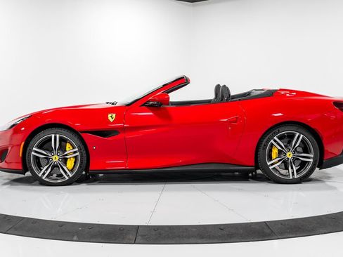 Used 2020 Ferrari Portofino RWD image 6