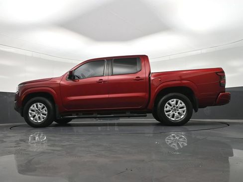 Used 2023 Nissan Frontier SV w/ Technology Package RWD image 28