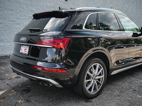 Used 2023 Audi SQ5 Premium w/ Convenience Package image 14