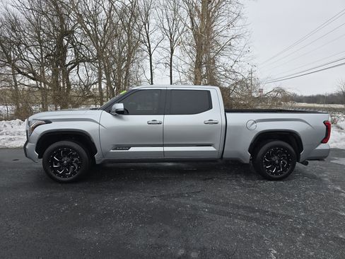 Used 2022 Toyota Tundra Platinum w/ Advanced Package image 30