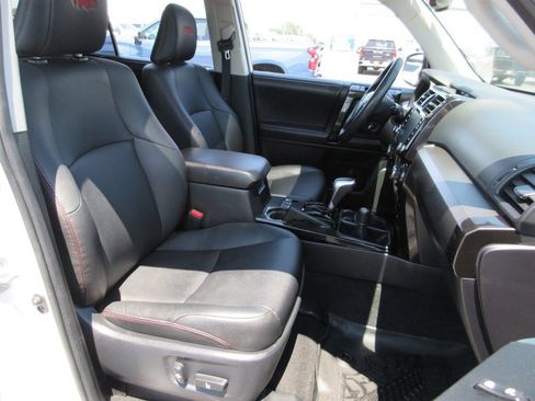 Used 2020 Toyota 4Runner TRD Pro AWD/4WD image 23