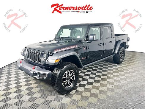 New 2025 Jeep Gladiator Rubicon w/ Convenience Group image 3
