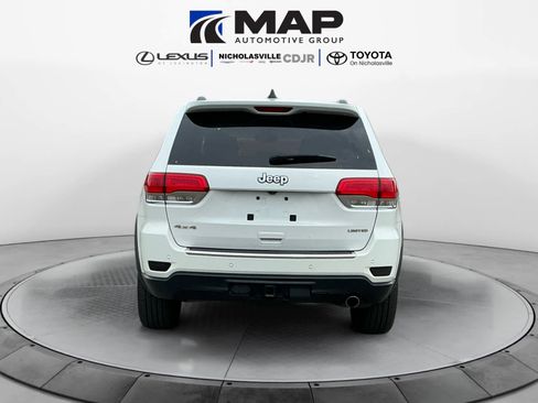 Used 2018 Jeep Grand Cherokee Limited w/ Trailer Tow Group IV AWD/4WD image 4