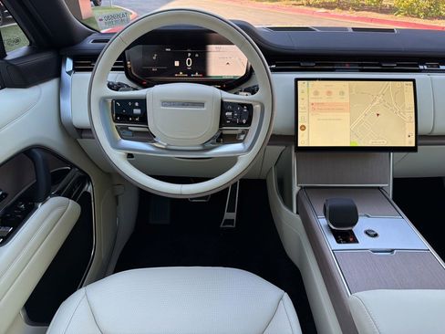 New 2026 Land Rover Range Rover Long Wheelbase SE image 28