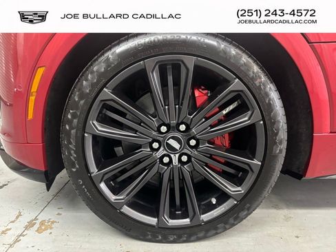 New 2026 Cadillac Lyriq V w/ LPO, Floor Liner Package image 14