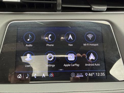 Used 2020 Cadillac XT4 Premium Luxury image 24