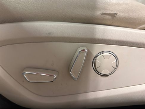 Used 2019 Lincoln MKC Premiere AWD/4WD image 20