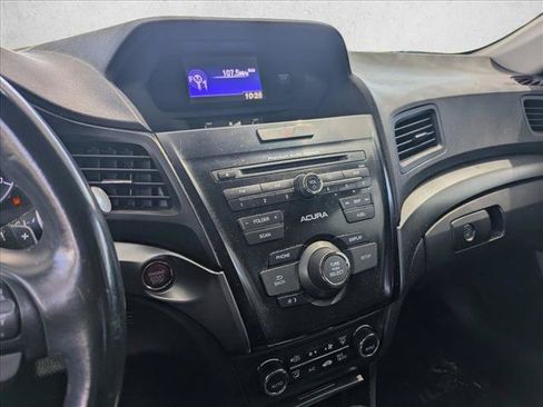 Used 2014 Acura ILX FWD image 10