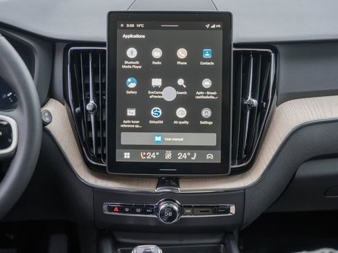 New 2026 Volvo XC60 B5 Plus w/ Protection Package Premier image 20