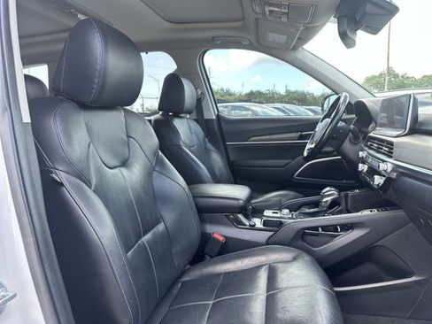 Certified 2022 Kia Telluride SX w/ Towing Package FWD image 24