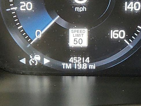 Used 2022 Volvo XC90 T6 Inscription w/ Advanced Package AWD/4WD image 15