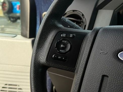 Used 2014 Ford F250 XL w/ Power Equipment Group image 12