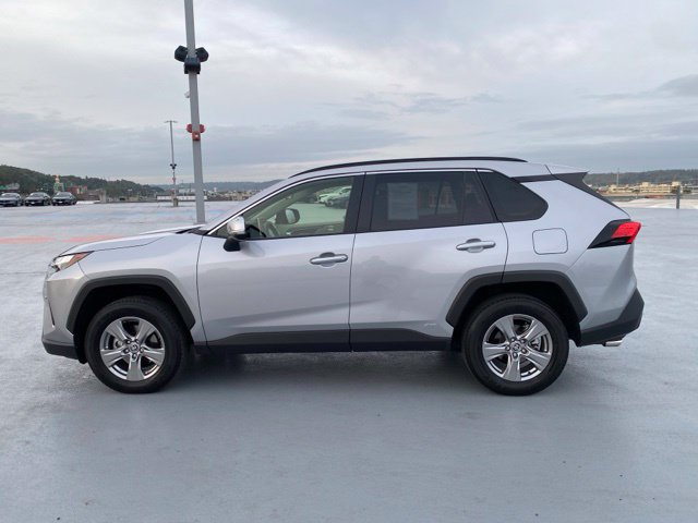 Certified 2023 Toyota RAV4 XLE w/ Convenience Package AWD/4WD image 9