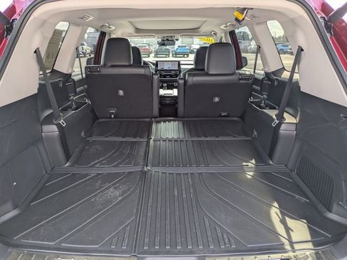 Used 2025 Toyota Grand Highlander AWD Hybrid image 14