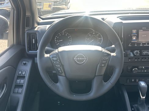 Used 2026 Nissan Frontier SV w/ All-Weather Content Package RWD image 23