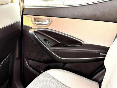 Used 2017 Hyundai Santa Fe Sport image 21