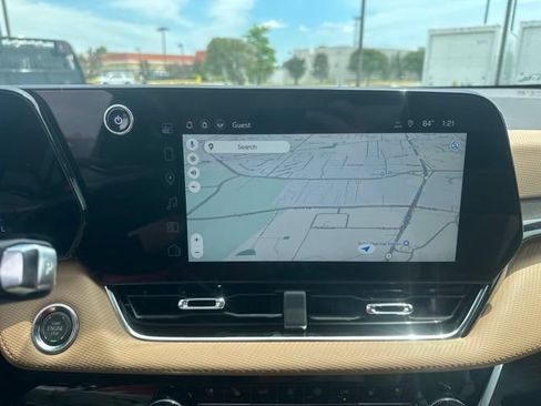 New 2026 Chevrolet Equinox ACTIV w/ Convenience Package III FWD image 23