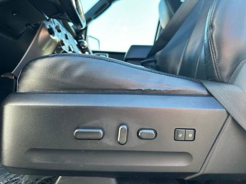 Used 2017 Ford Expedition Limited w/ Equipment Group 301A image 12