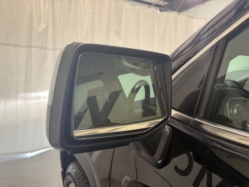 Used 2021 GMC Sierra 1500 Denali AWD/4WD image 8