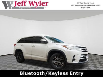 Used 2018 Toyota Highlander LE