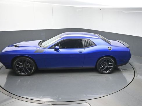 Used 2021 Dodge Challenger SXT w/ Blacktop Package image 40