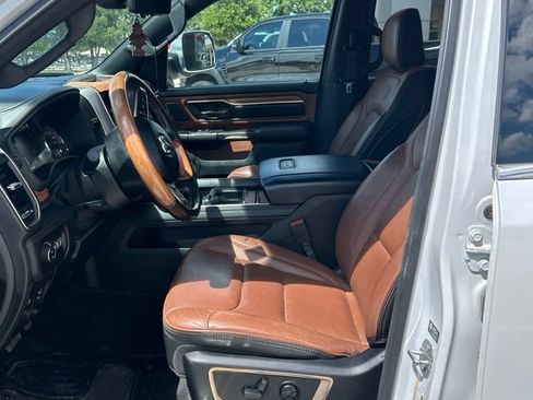 Used 2021 RAM 1500 Limited AWD/4WD image 10