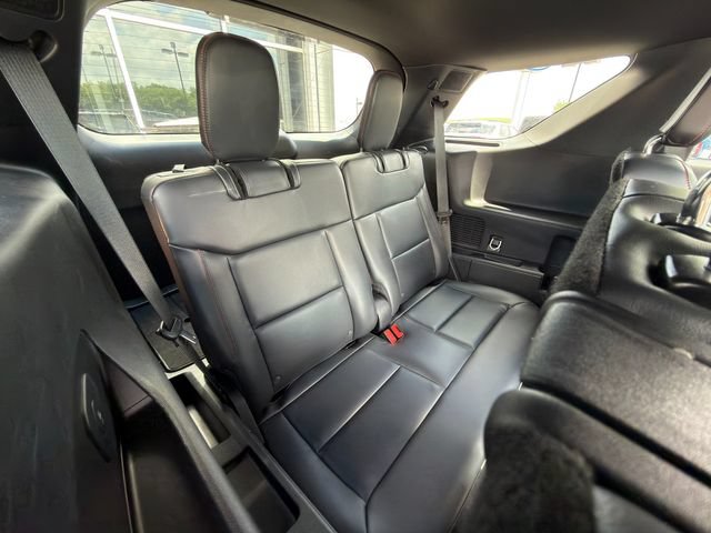 Used 2025 Ford Explorer ST w/ Sun And Sound Package AWD/4WD image 11