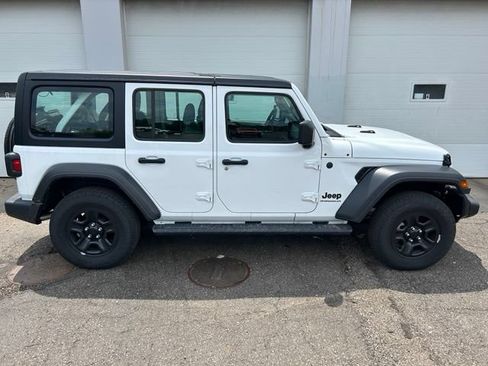 Certified 2025 Jeep Wrangler Unlimited Sport AWD/4WD image 6