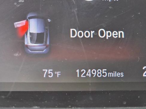 Used 2019 Honda Civic Touring image 17