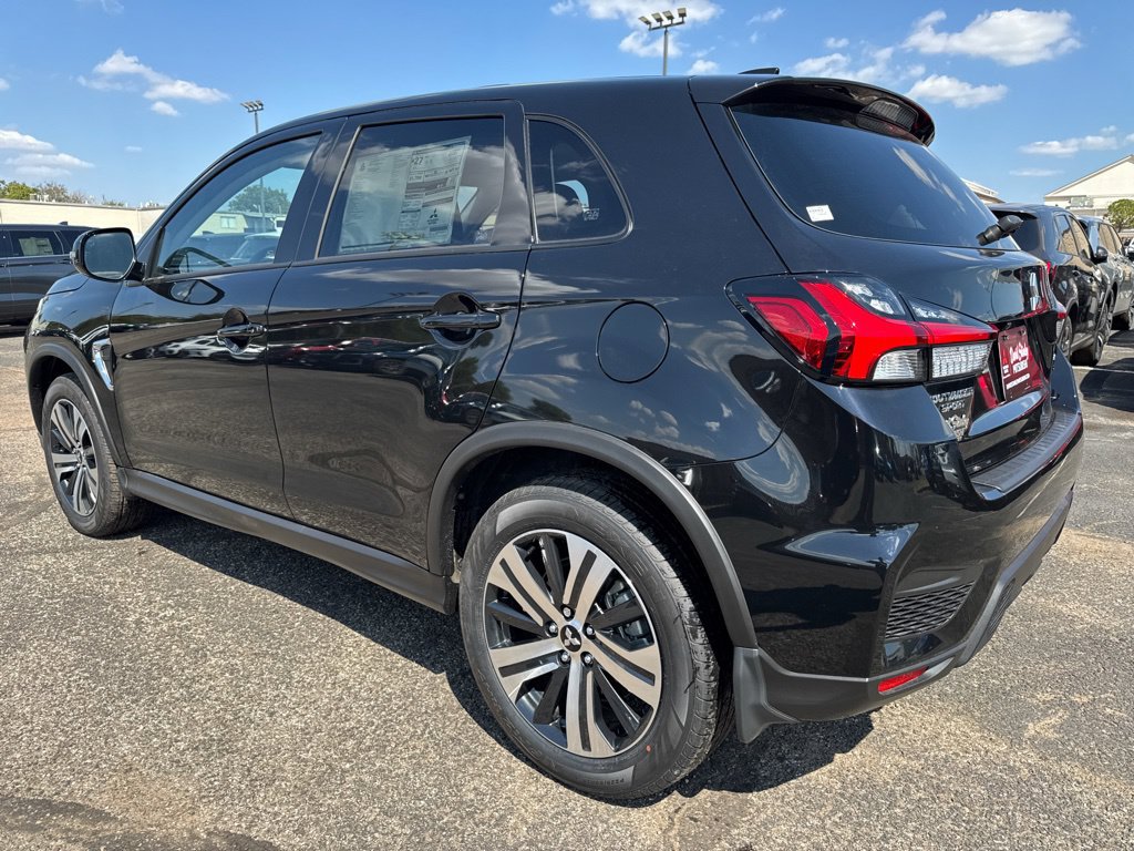 New 2027 Mitsubishi Outlander Sport SE FWD image 6