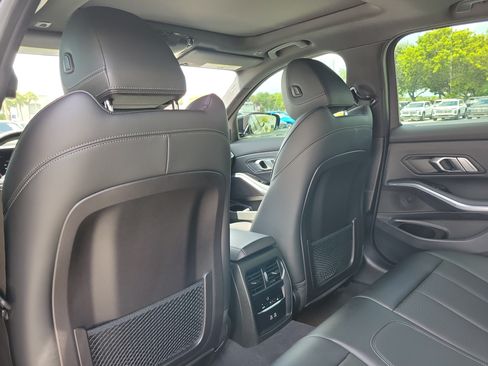 Used 2023 BMW 330e RWD image 15