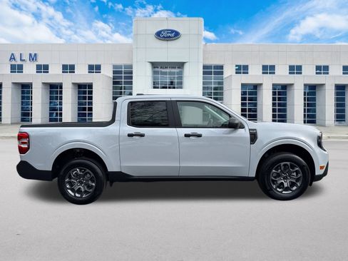New 2026 Ford Maverick XLT image 5